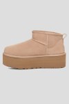 Сапоги на меху UGG Australia