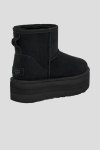 Сапоги на меху UGG Australia