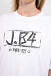 Женская футболка J.B4 Just Before